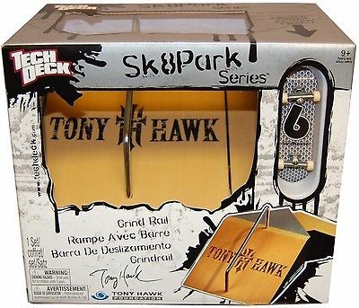 Tech Deck Tony Hawk New Skate Park Grind Rail *New*