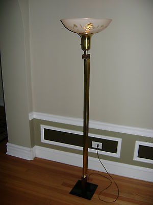 Mid Century/Vintag​e Brass Floor Lamp