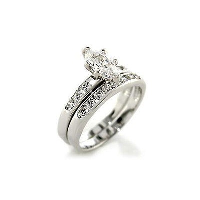 WOMENS LADIES ENGAGEMENT/WEDDING SET CUBIC ZIRCONIA RING SIZE 7