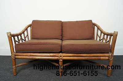 rattan loveseat in Sofas, Loveseats & Chaises