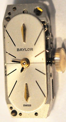 VINTAGE BAYLOR WRIST MOVEMENT 17 JEWELS RUNNING #A182