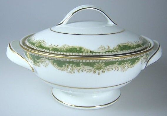 Noritake Warrington 6872 Sugar Bowl & Lid