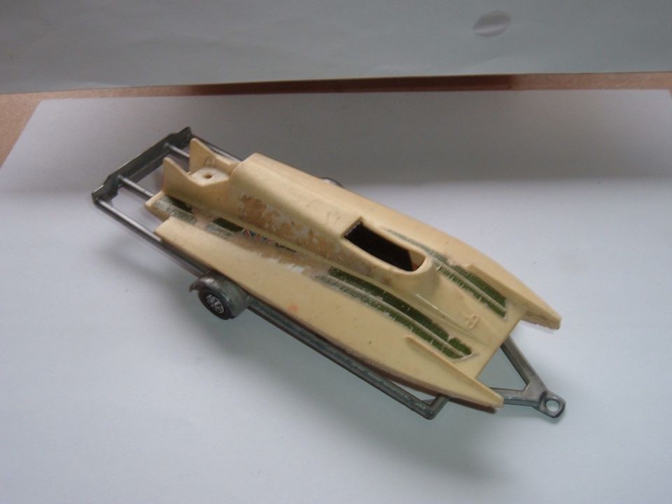 CORGI TOYS SPEED BOAT & TRAILER RESTORATION PROJECT SCROLL DOWN TO SEE 