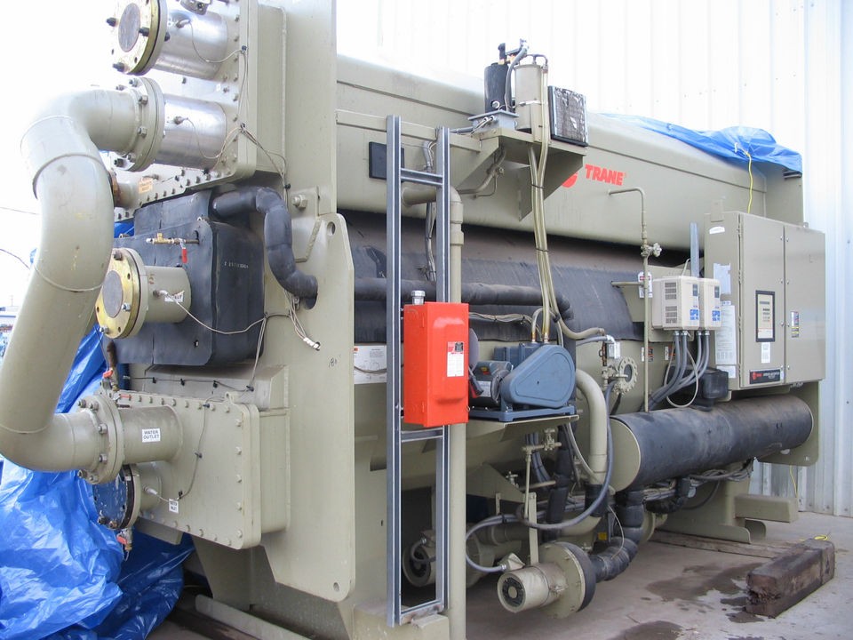 TRANE ABSORPTION CHILLER, SINGLE STAGE, STEAM, 500 TON, 2004   MODEL 