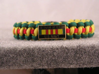 vietnam paracord bracelet in Sporting Goods