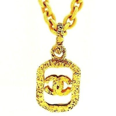 Authentic vintage Chanel necklace chain CC logo clear pendant COCO # 