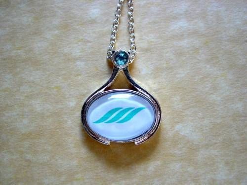 h2o locket in Jewelry & Watches