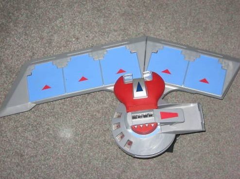 YuGiOh Original Duel Disk/Disc Launcher + 50 Free Cards