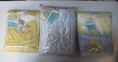 wholesale lot baby Looney Tunes fleece blanket 12 pieces