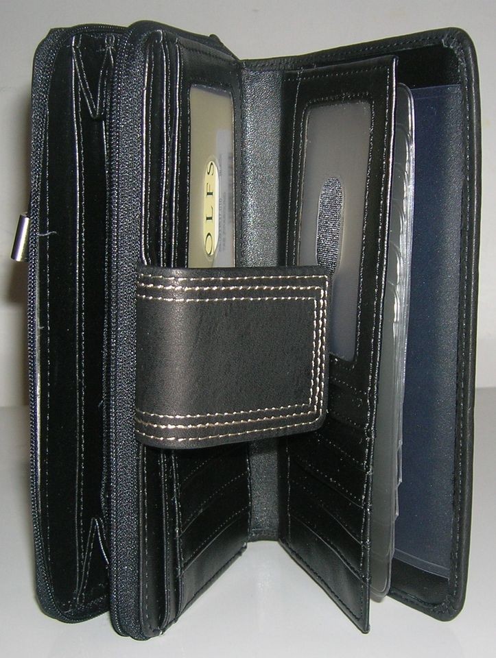 zip around wallet in Wallets