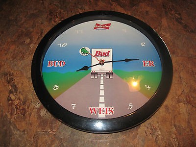 Budweiser BUD WEIS ER Frog Wall Clock