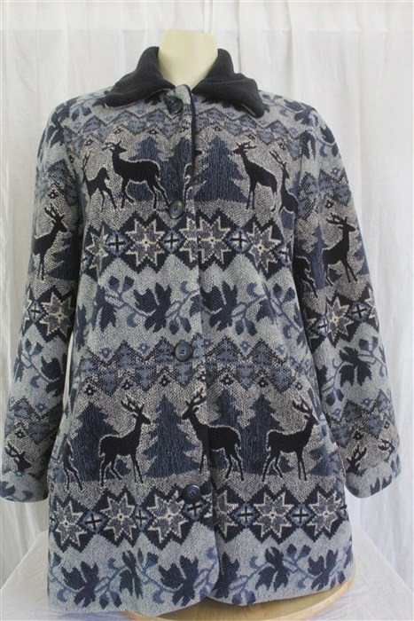 Mackintosh New England SMALL Navy GRay Snowflake Deer Print HEAVY 