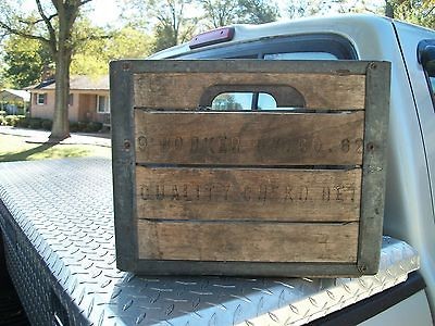 VINTAGE WOOD / METAL MILK BOTTLE CRATE * BOOKER DAIRY COMPANY * 9   62