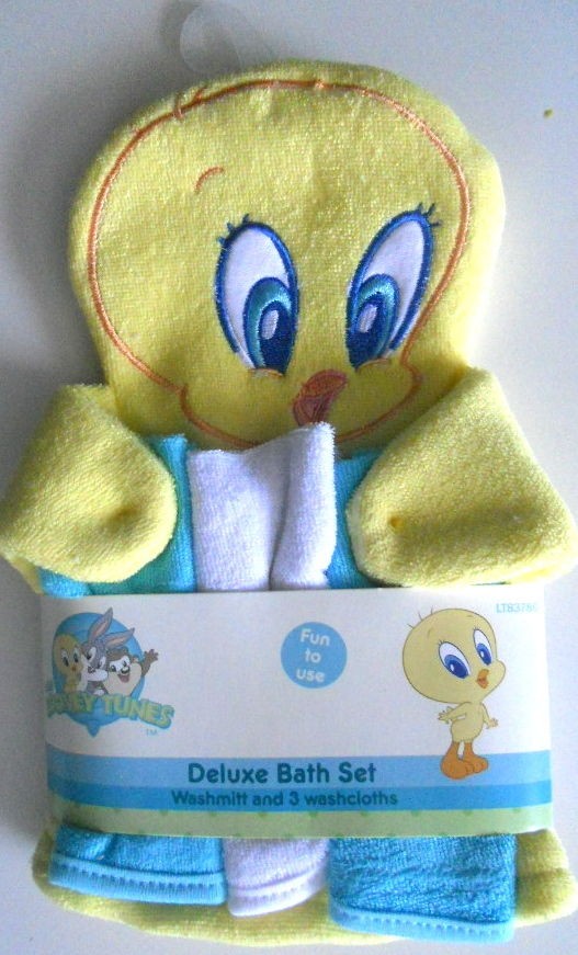 LOONEY TUNES BABY TWEETY DELUXE BATH SET   NEW