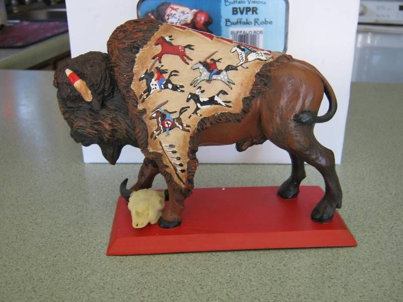 Buffalo Robe Figurine Buffalo Visions Wildlife Statue NIB