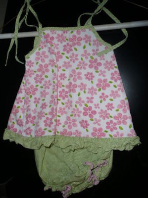 Hollywood Baby top Bloomer set EUC Pink green