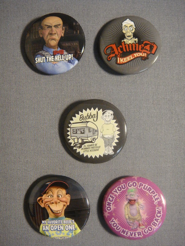 JEFF DUNHAM ACHMED WALTER PEANUT BUBBA BUTTONS SET   A