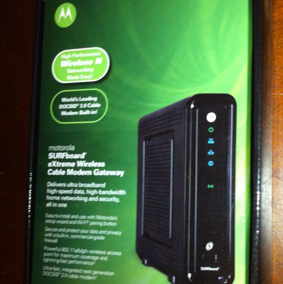 MOTOROLA SURFboard EXTREME WIRELESS CABLE MODEM GATEWAY SBG6580 *Mint 