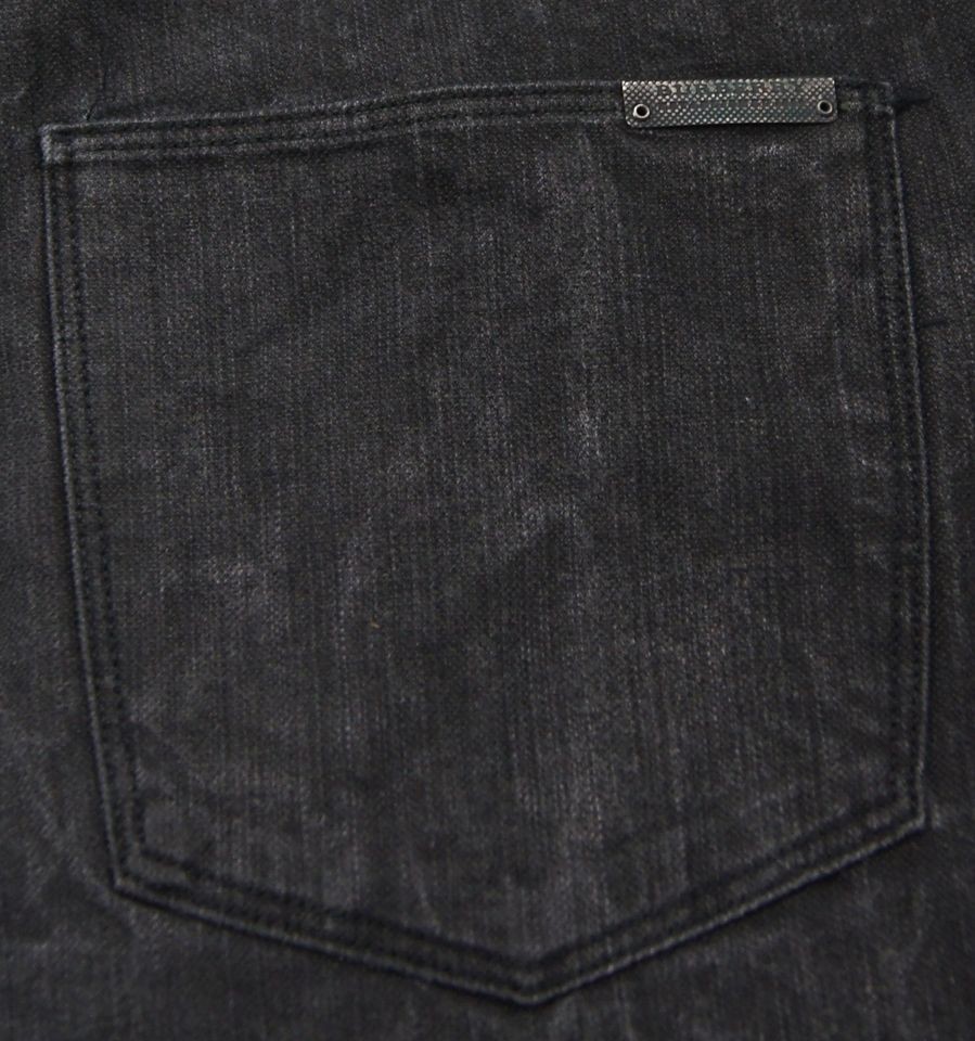 BURBERRY LONDON Made In Italy Straight Leg Jeans in Distress Black 