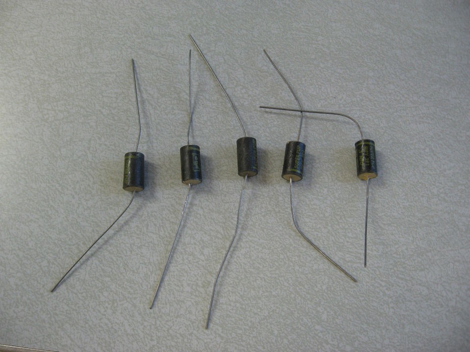   NOS   Vintage CDE “SUPER PUP”, MPY 2P1 .1 MFD 200 VDC Capacitors