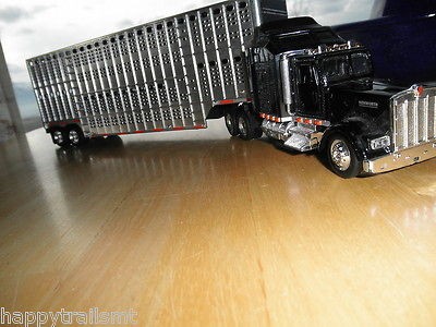   Kenworth 18 Wheel SEMI TRUCK Cattle Trailer Plastic Large Play With