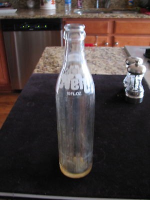 Vintage 1976 NEHI BOTTLE   UNIQUE BOTTLE 10 FL OZ.