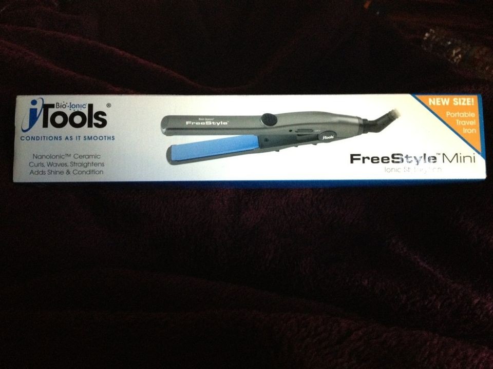 Bio Ionic iTools FreeStyle Mini Styling Iron   3/4 inch plates