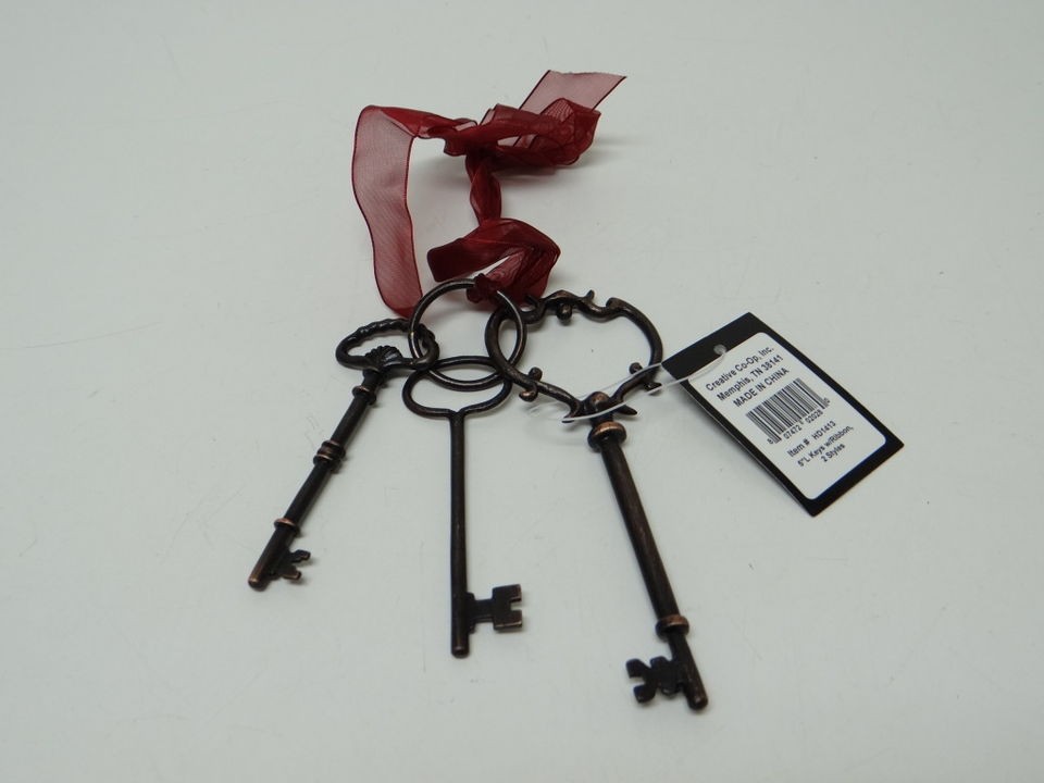 Creative Co op Shabby Cottage Chic Antique Decorative Keys with Ribbon 