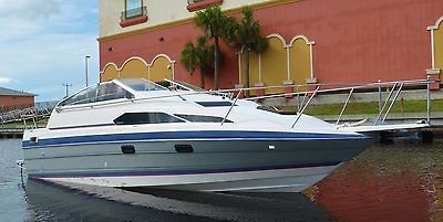 BAYLINER 2455 cruiser CUDDY maxum Ray BRUNSWICK SEA boat MAXUM 