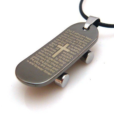   New Fashion Hot Sale Skateboard Cross Style Pendant Necklace Free Ship