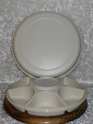 Tupperware Serving Center Veggie Meat Fruit Condiment Tray Almond MINT