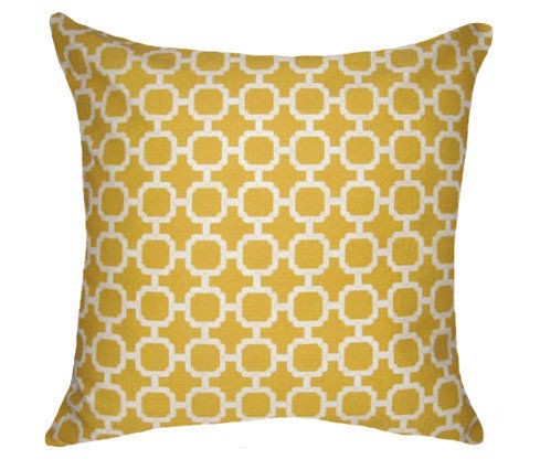 Mill Creek Hockley Banana Yellow Outdoor Modern Lumbar or Square Throw 