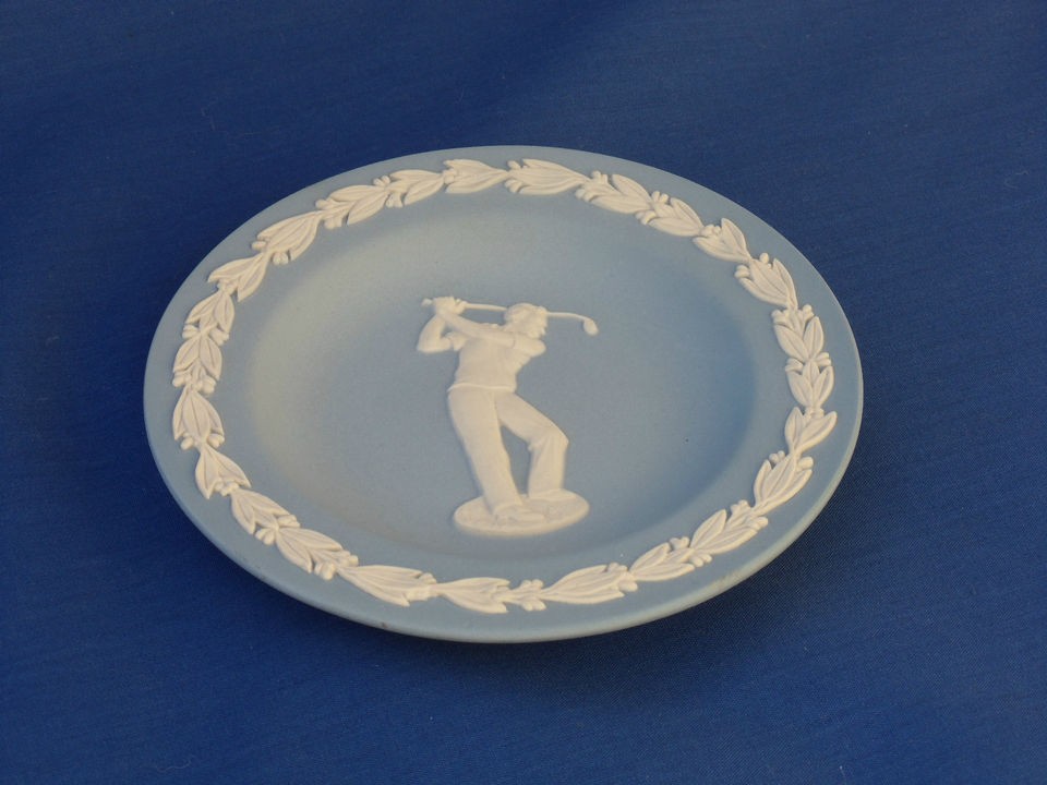   WEDGWOOD BLUE JASPER WARE  GOLFING  PIN/TRINKET DISH   PERFECT