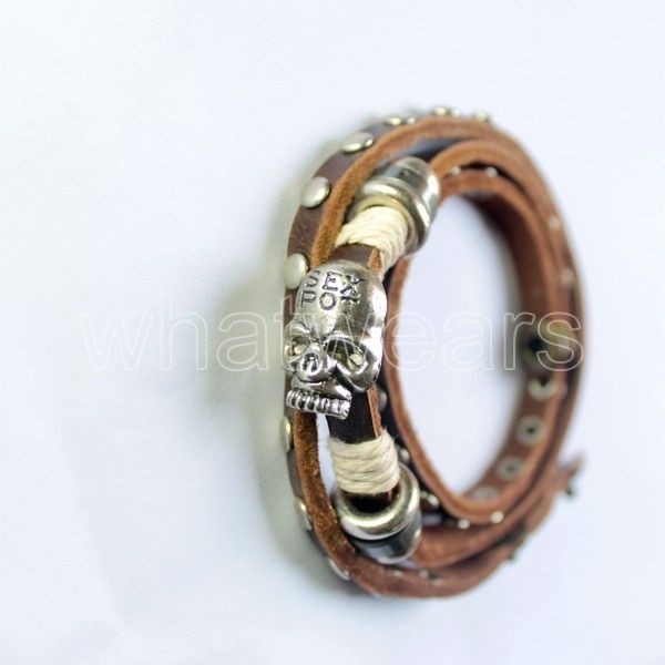   Retro Fashion Style PU Leather Skull Rivet Punk Bangle Bracelet J5577