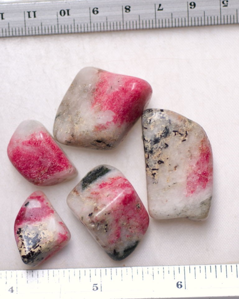 tugtupite greenland grams 50 tumblestones 4 27 from greenland returns