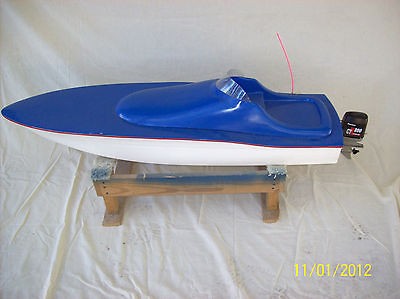   RC 53 FIBERGLASS BODY, GRAUPNER GTX 800 SPEED LINE MOTOR BOAT