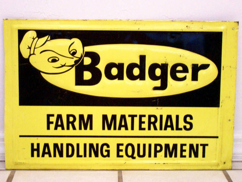 Vintage 50S WISCONSIN Badger Farm Equipment Old Sign WILD ANIMAL