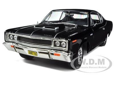 1970 AMC REBEL BLACK 1/18 DIECAST MODEL CAR BY ROAD SIGNATURE 92778