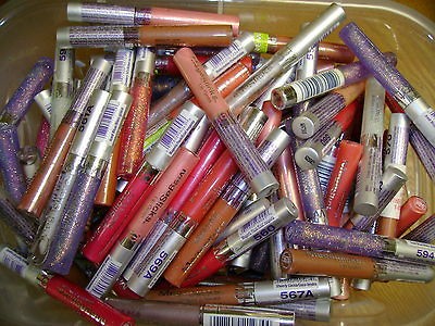   LOT 100 WET N WILD MEGASLICKS & MEGABRILLIANCE LIP GLOSS ASSORTED