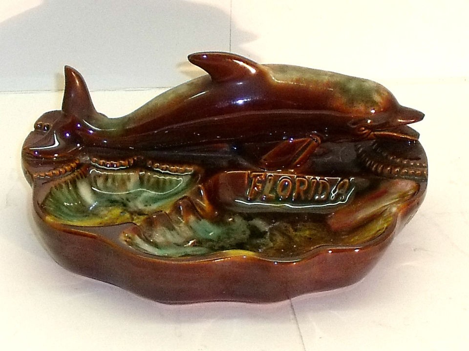 VINTAGE RETRO SEA WORLD FLORIDA DOLPHIN ASHTRAY w SECRET STASH CIGAR 