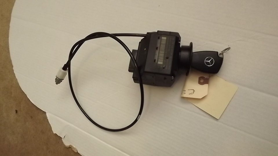 02   05 Mercedes ignition switch w key C230 coupe 2drs C240 C280 C320