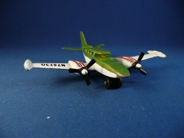 matchbox s b 9 cessna 402  9