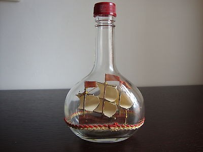 VINTAGE SHIP IN A BOTTLE ** MARITIME TALLSHIP SAILBOAT in GLASS 