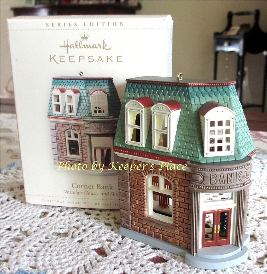 HALLMARK KEEPSAKE ORNAMENT CORNER BANK 23rd NOSTALGIC HOUSES & SHOPS 