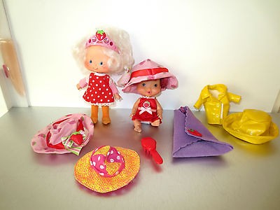 Strawberry Shortcake Doll Mini Lot 1  1979 American Greeting 1 Newer 