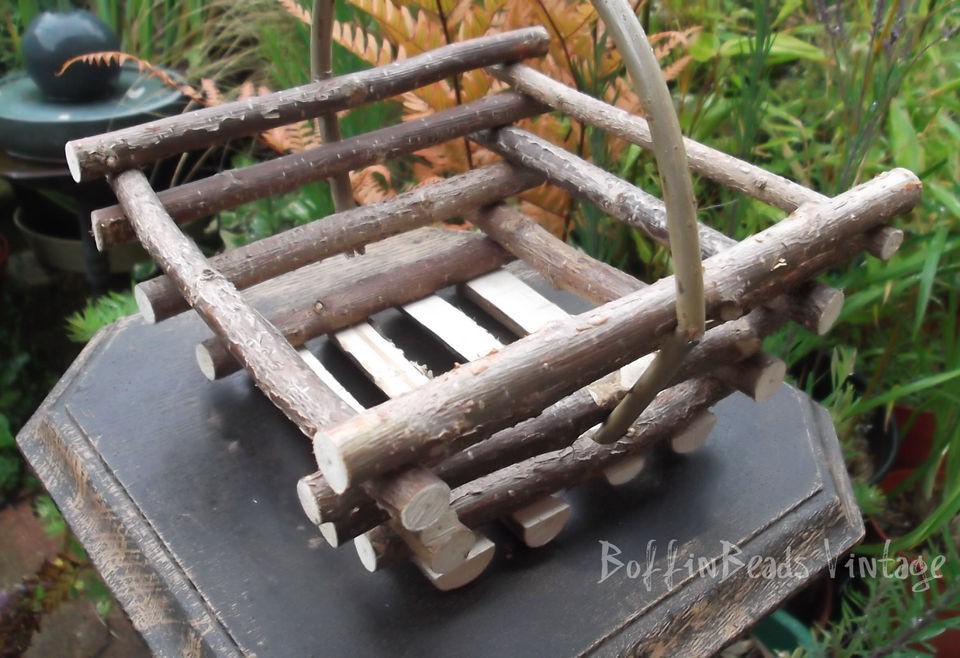 twig GYPSY BASKET Hampshire coppiced hazel & willow rustic PRIMITIVE 