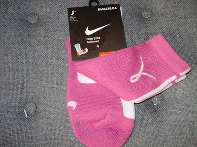   CANCER AWARENESS ELITE SOCKS KAY YOW PINK WHITE M MEDIUM 6 8 MENS