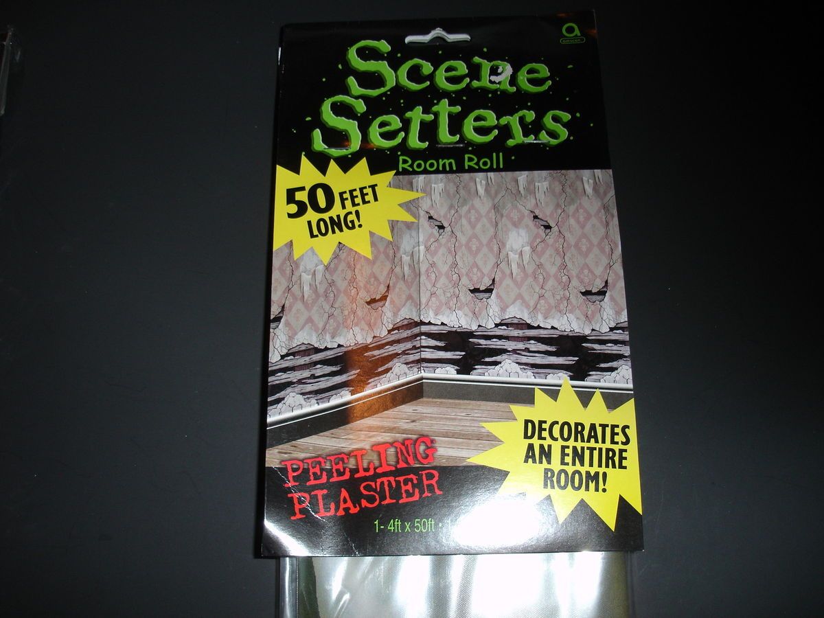 HALLOWEEN SCENE SETTERS 50 FEET LONG ROOM ROLL PEELING PLASTER 