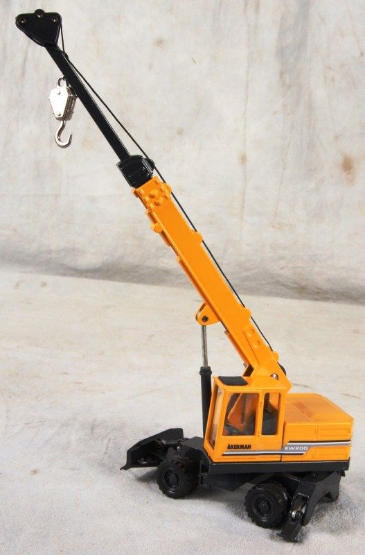 L50 Lot 3 Construction Pcs Joal Akerman EW200 Crane Caterpiller 988 