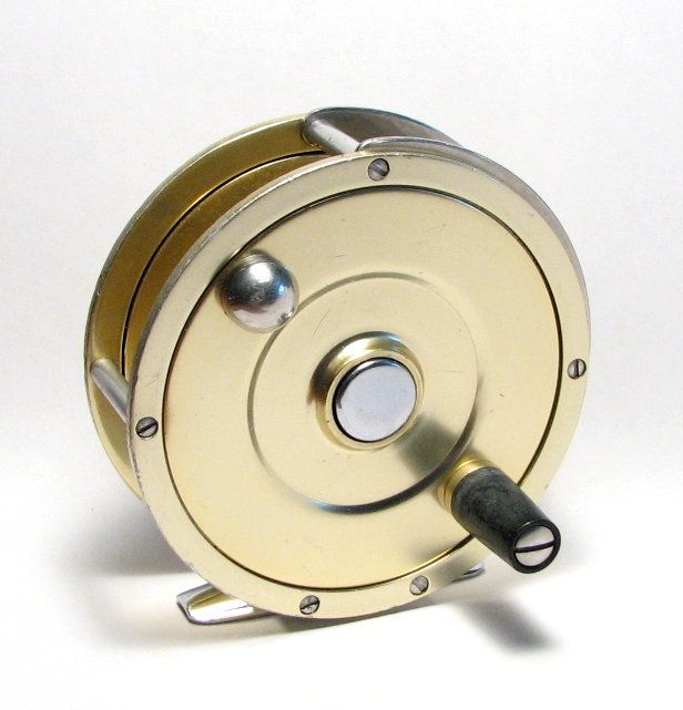 Fin Nor 2 Wedding Cake Fly Fishing Reel